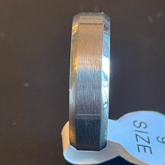 6mm silver stainless steel ring - Picture 6 of 11